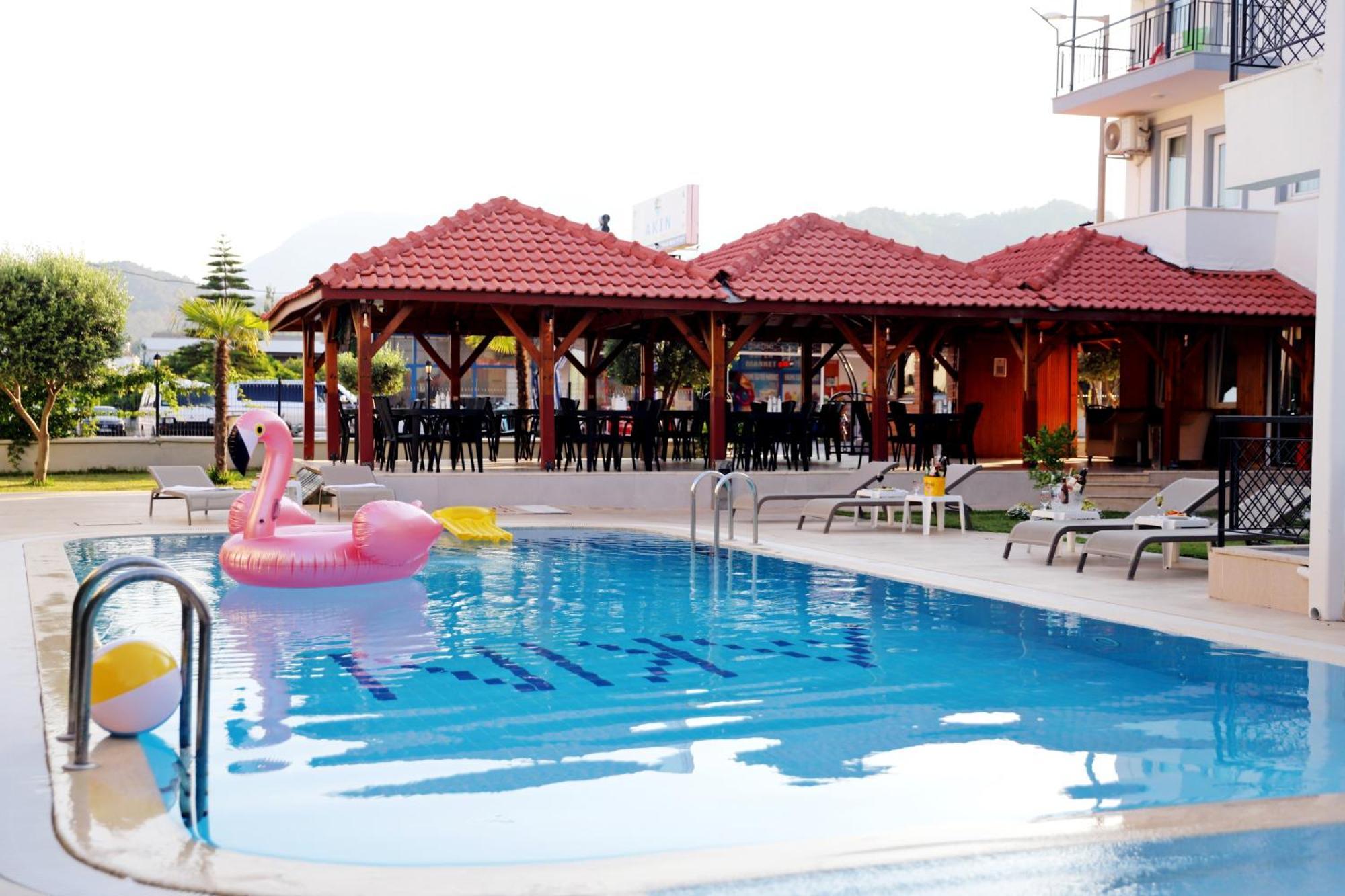 Akin Apart And Hotel Antalya Exteriör bild