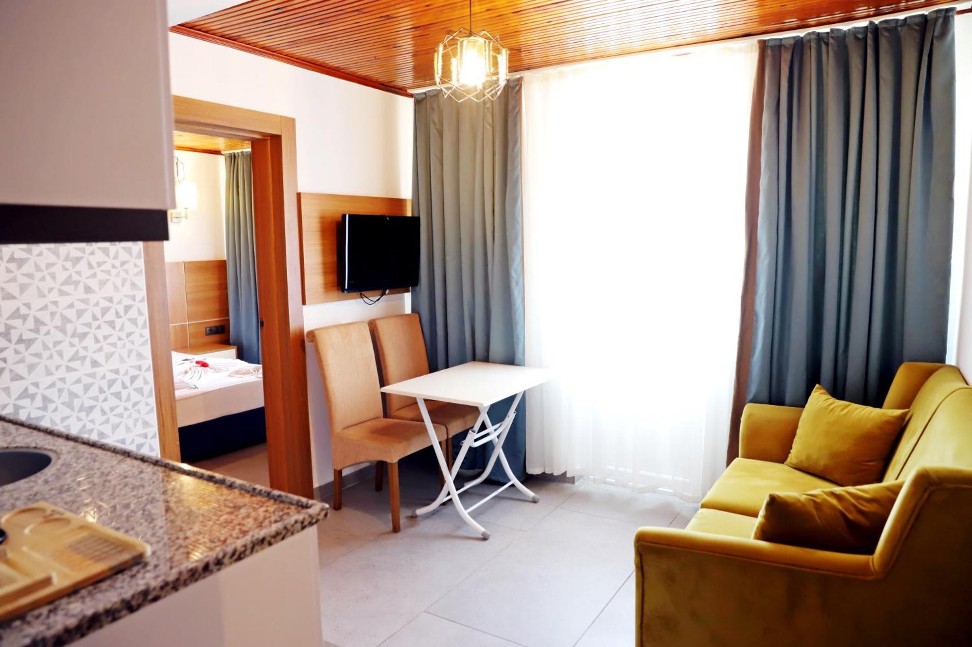Akin Apart And Hotel Antalya Exteriör bild